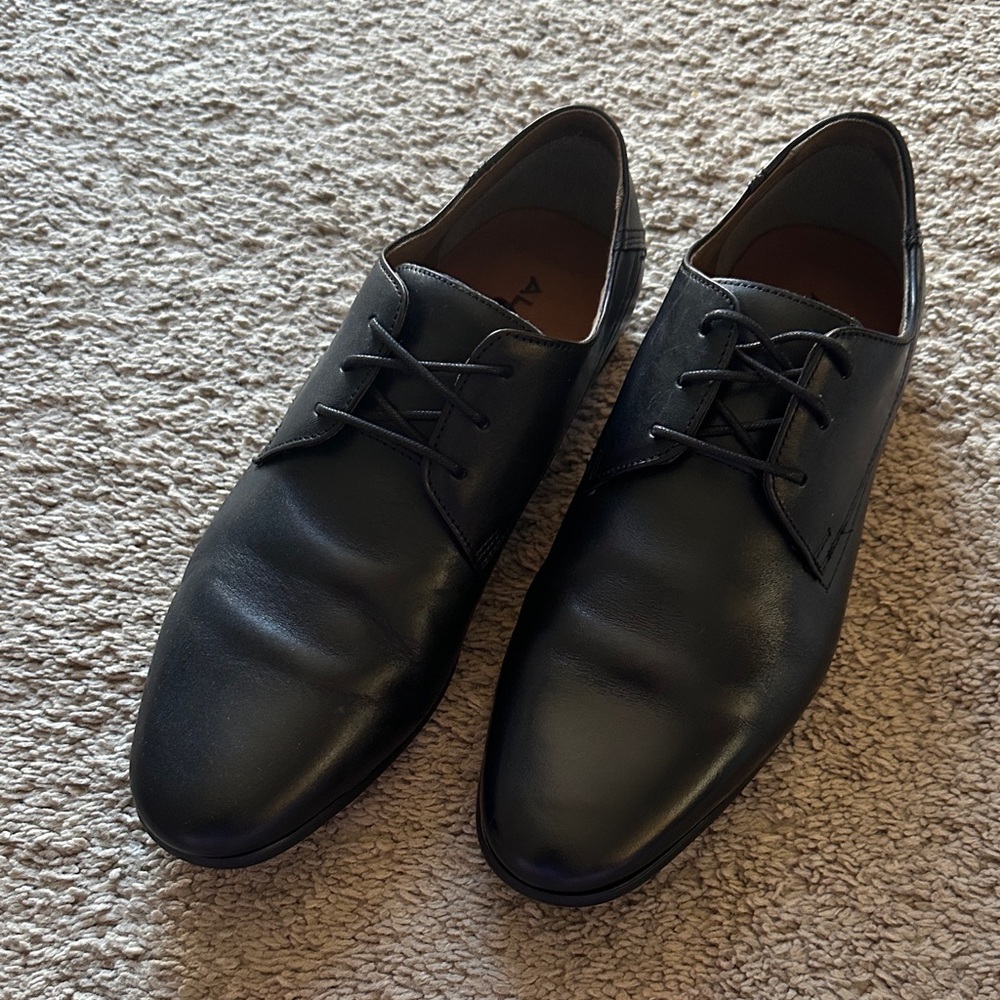 Aldo Black Leather Oxfords